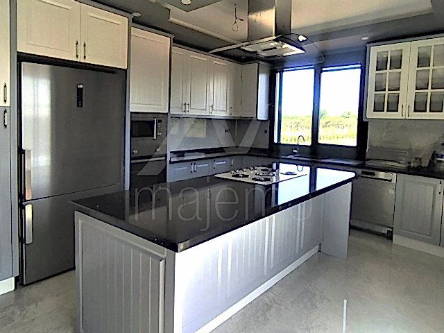 Kenan Kırmızıtaş Gömeç